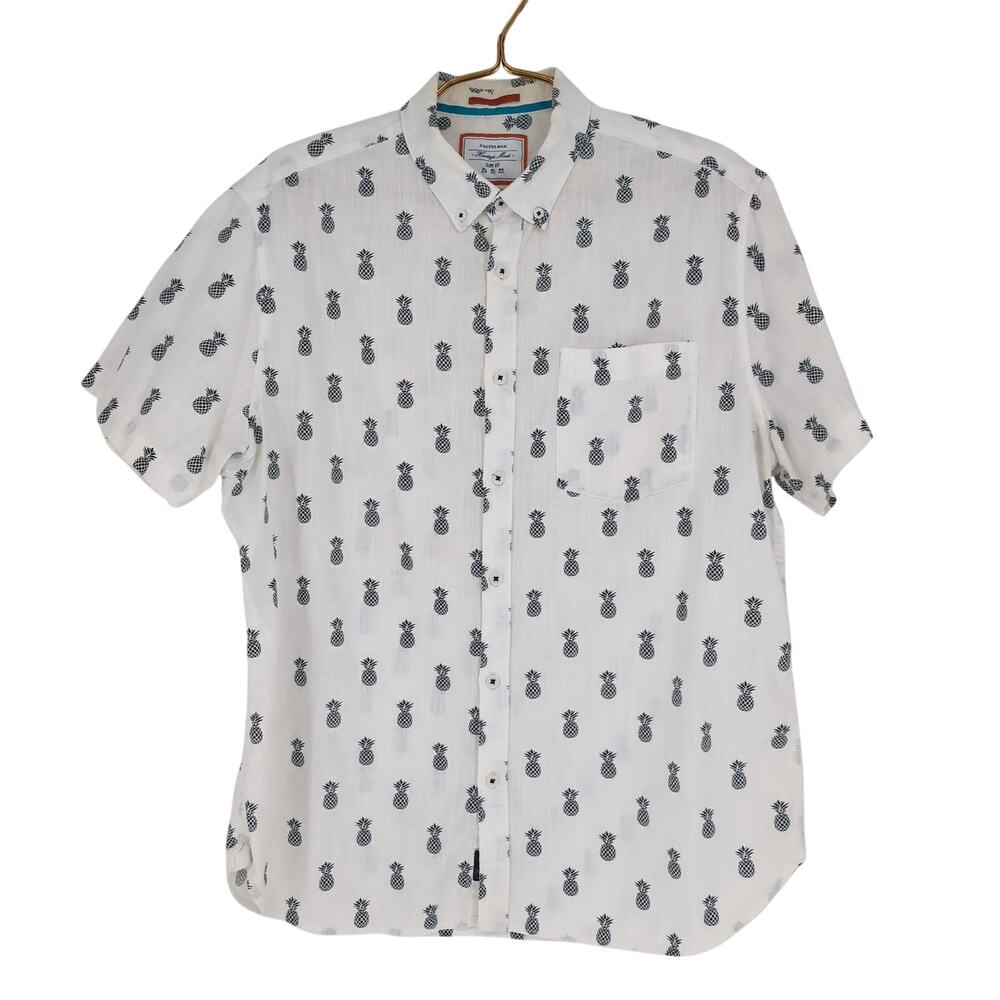 Cactus Man Mens White w Pineapples Button Down Short Sleeve GUC Shirt - Size XL